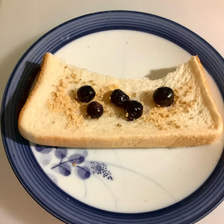 ☆ブルーベリー胡麻きなこトースト☆